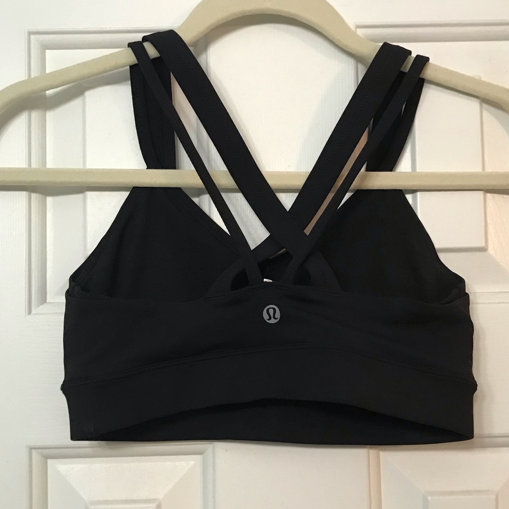 Lululemon black sports bra